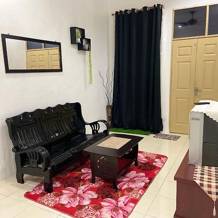 Abg Long Fadhil Homestay Сунгай Петани Екстериор снимка